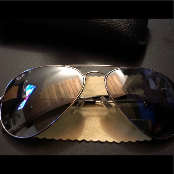 Ray•Ban Aviator Black - Picture 1 of 3